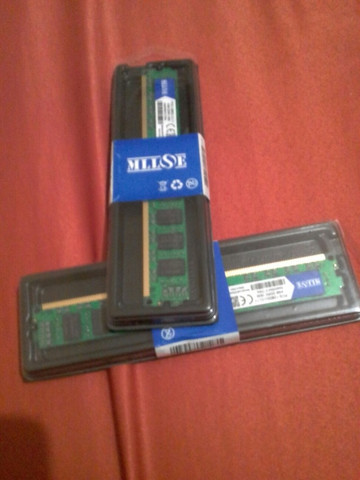 Kit 2 Memórias ram ddr3 4GB (2X4=8GB)