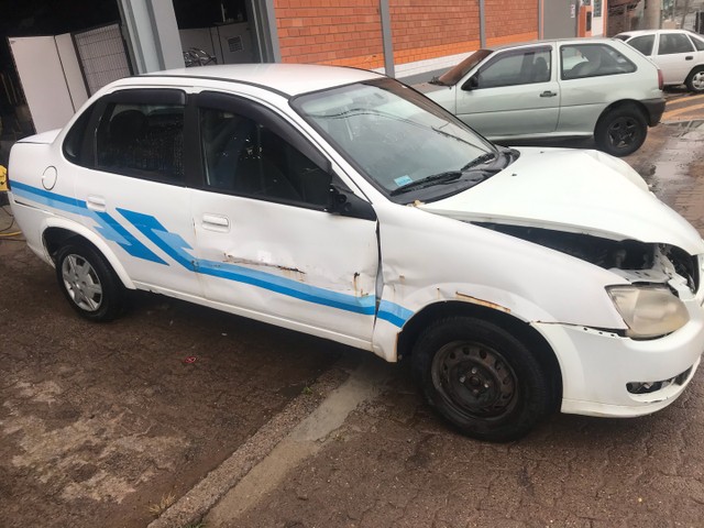 Sucata Classic 1.0 2015 - Foto 2