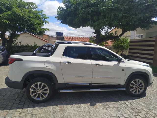 Fiat Toro Volcano 2019