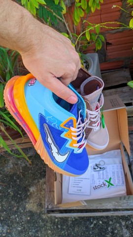 Nike LeBron 18 X "Space Jam" 