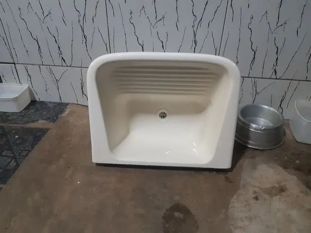 Lindos tanques de mármore sintético excelente material liso por dentro e por fora