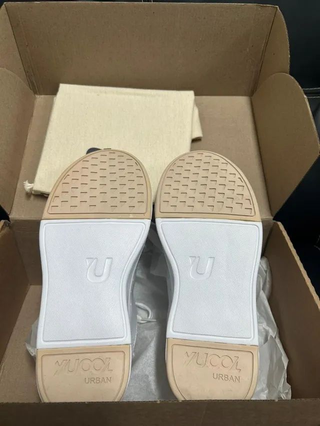 Tênis unissex Yuool Urban Greige branco com bege - tamanho 35-36