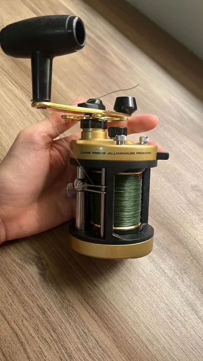 Carretilha de Pesca Magna 5000 - Foto 3