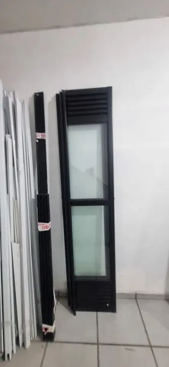 Porta de Alumínio com Vidro - 3 Folhas - Foto 4