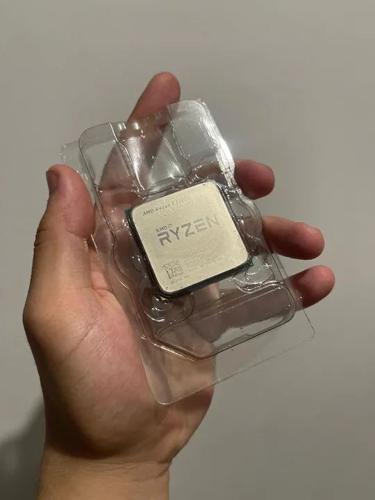 Processador AMD Ryzen 3 3200G - Foto 3