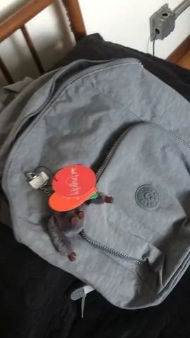 Oportunidade! Mochila Kiplling original na embalagem