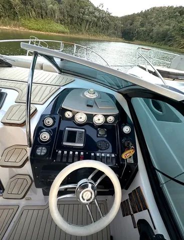 LANCHA FOCKER 280/305 2010  - Foto 2