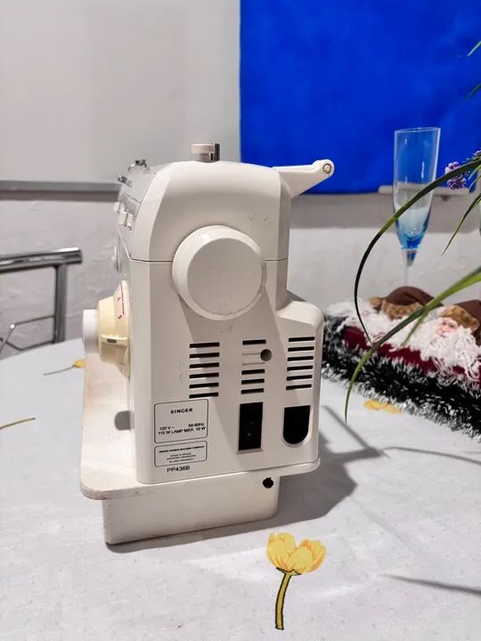 Máquina de Costura Singer Facilita Premium - Foto 4