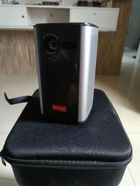 Projetor Portátil 4K e 3D ByIntek P70 + 2 Óculos 3D (Semi Novo) - Foto 5