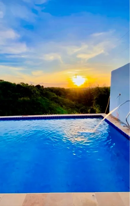 Casa com Piscina Privativa (SEX A DOM 700)*