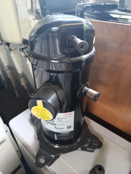 Compressor Danfos 3 tr 380/440v R22 (NOVO)
