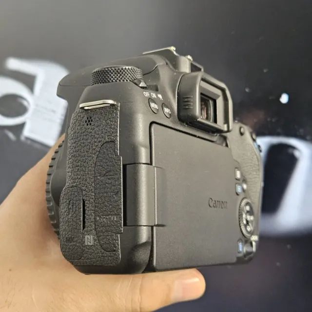 Camera DSLR Canon 77D - Corpo - Foto 4