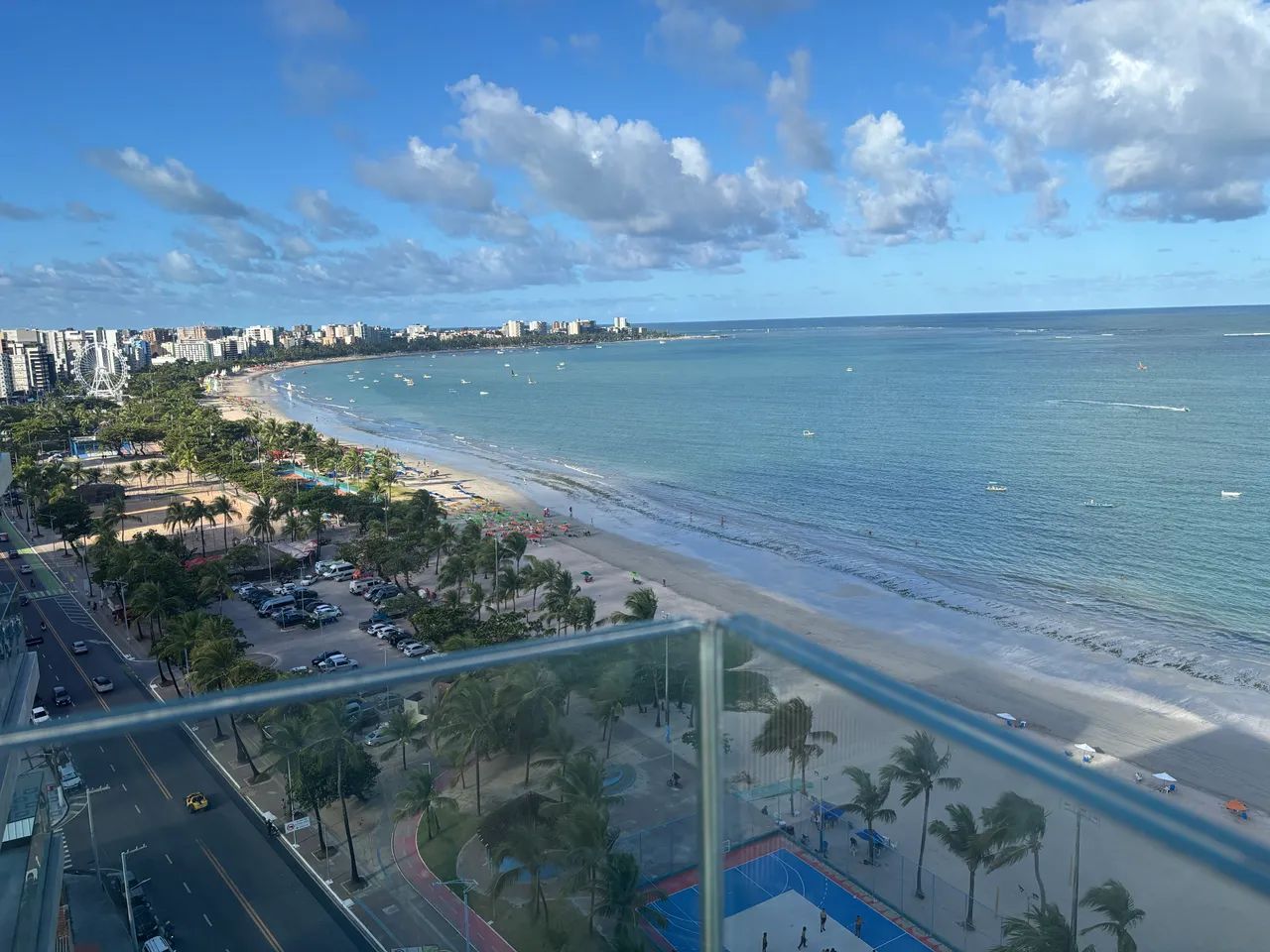 STUDIO COM VARANDA VISTA LIVRE NO EDIFÍCIO NEW TIME