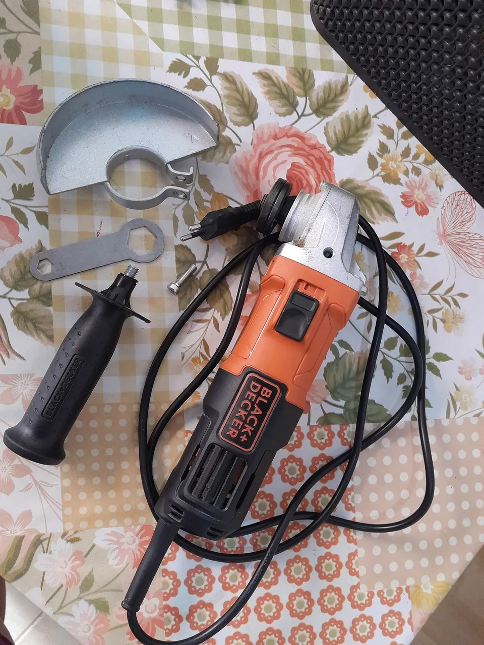 Esmeril Angular Black+Decker