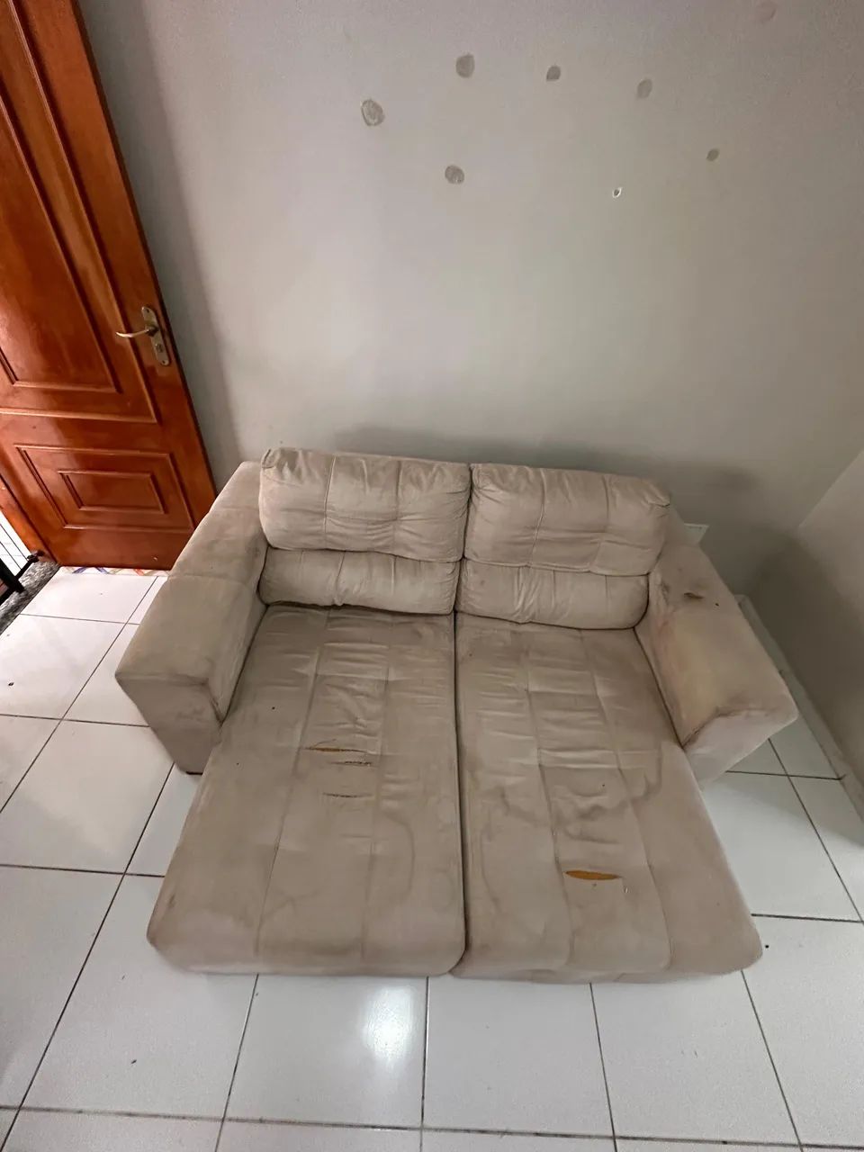 Sofá Retrátil e Reclinável Bege 