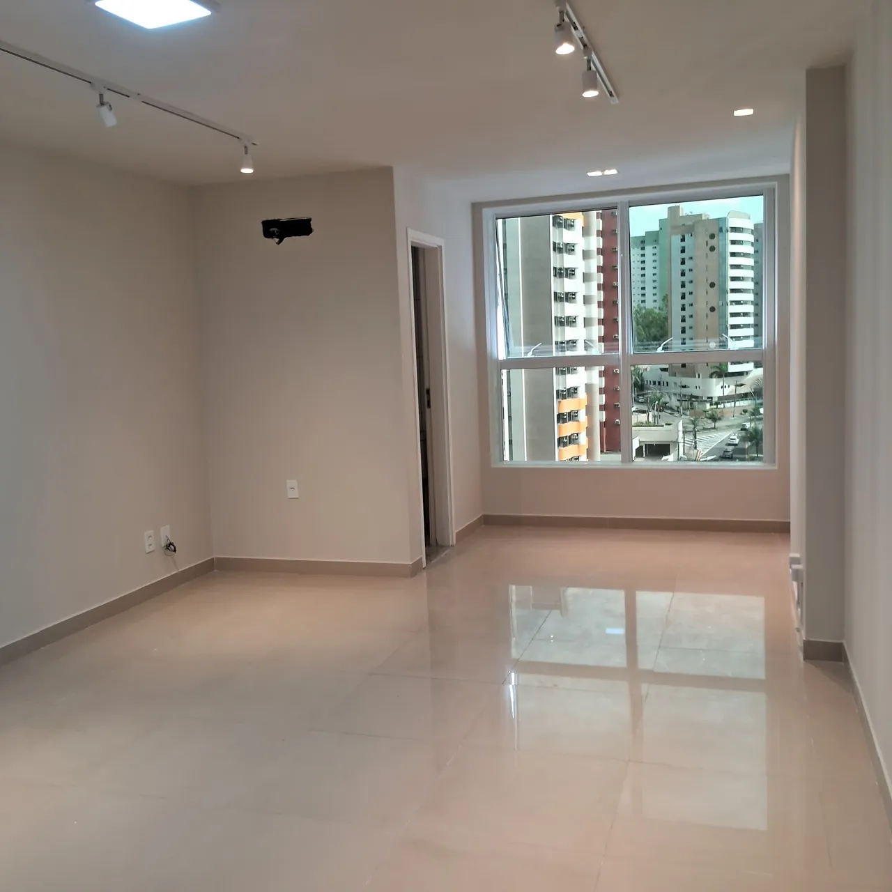VENDA | SALA BUSINESS CENTER