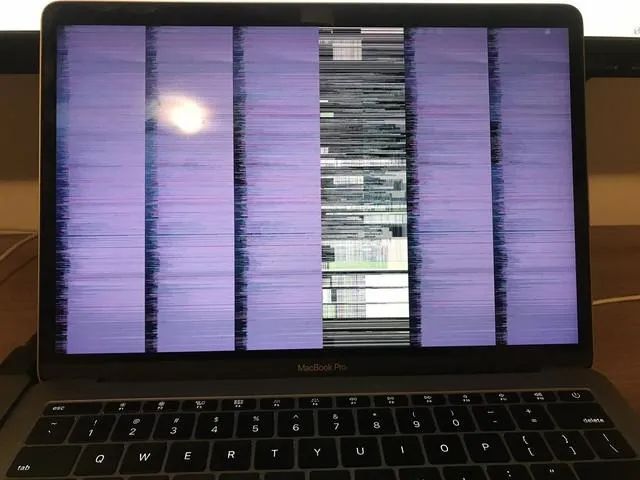 Troca e Reparos de Tela para MacBook Pro (2016-202026) M1 M2 INTEL - Foto 3