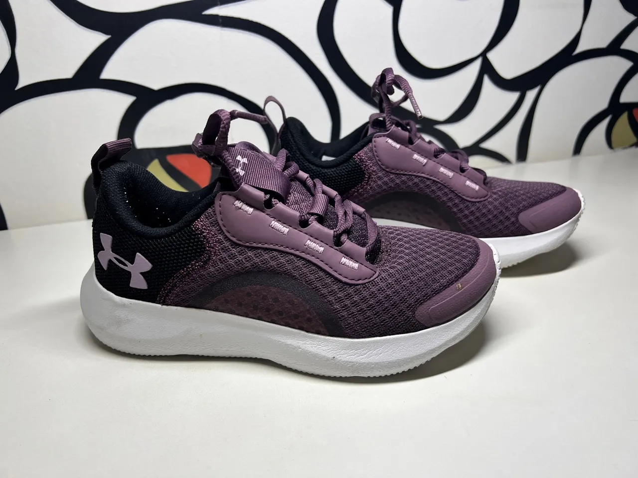 Tênis Under Armour Feminino - Tamanho 34