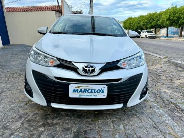 Toyota Yaris Sedan XL Plus Connect 1.5 AT 2022 - Foto 2