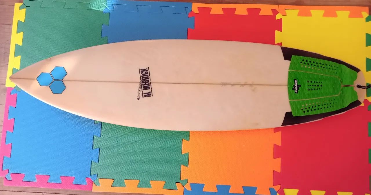 Vende-se prancha de surf 