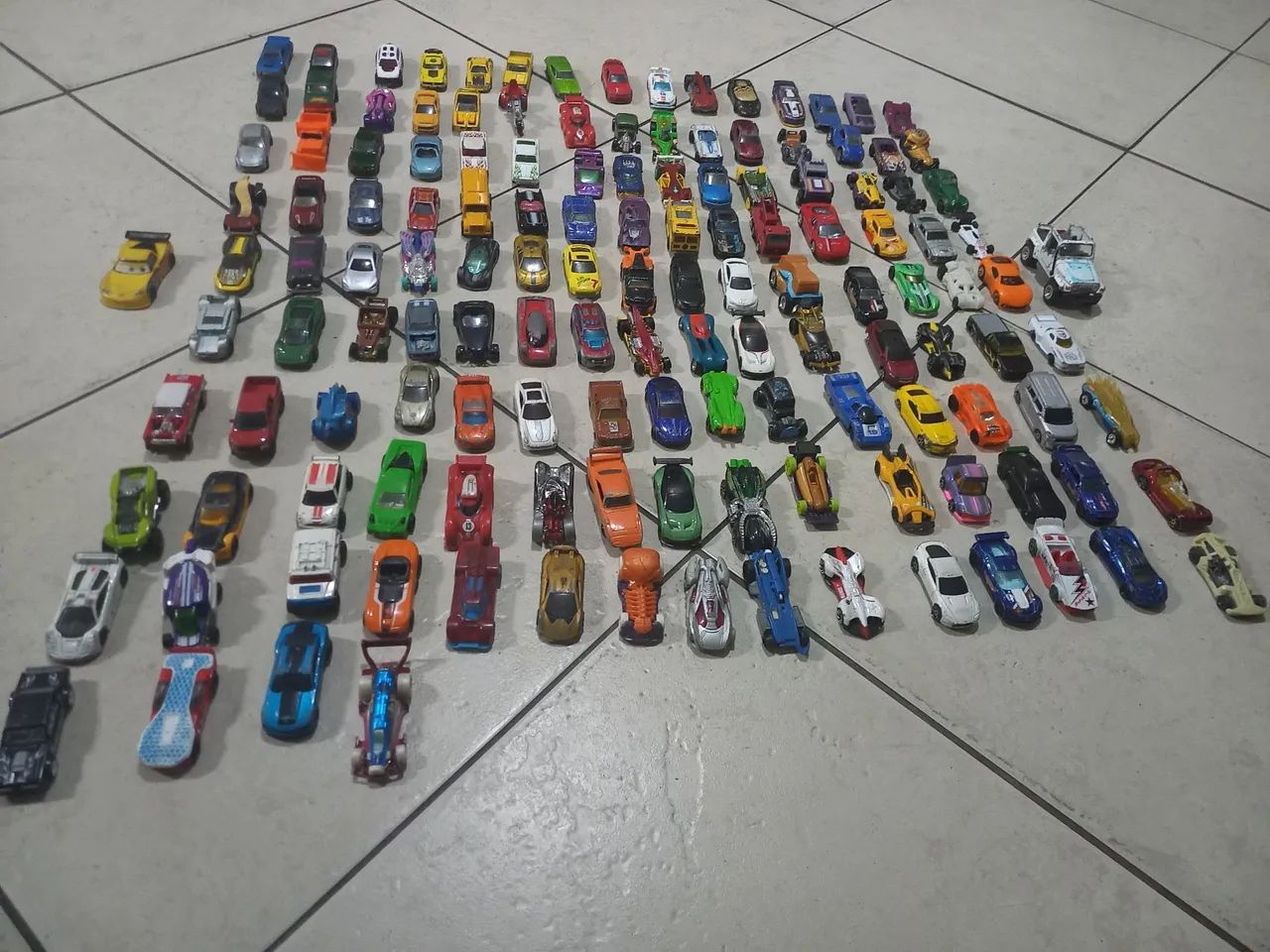 Carrinho Hot Wheels - Foto 4