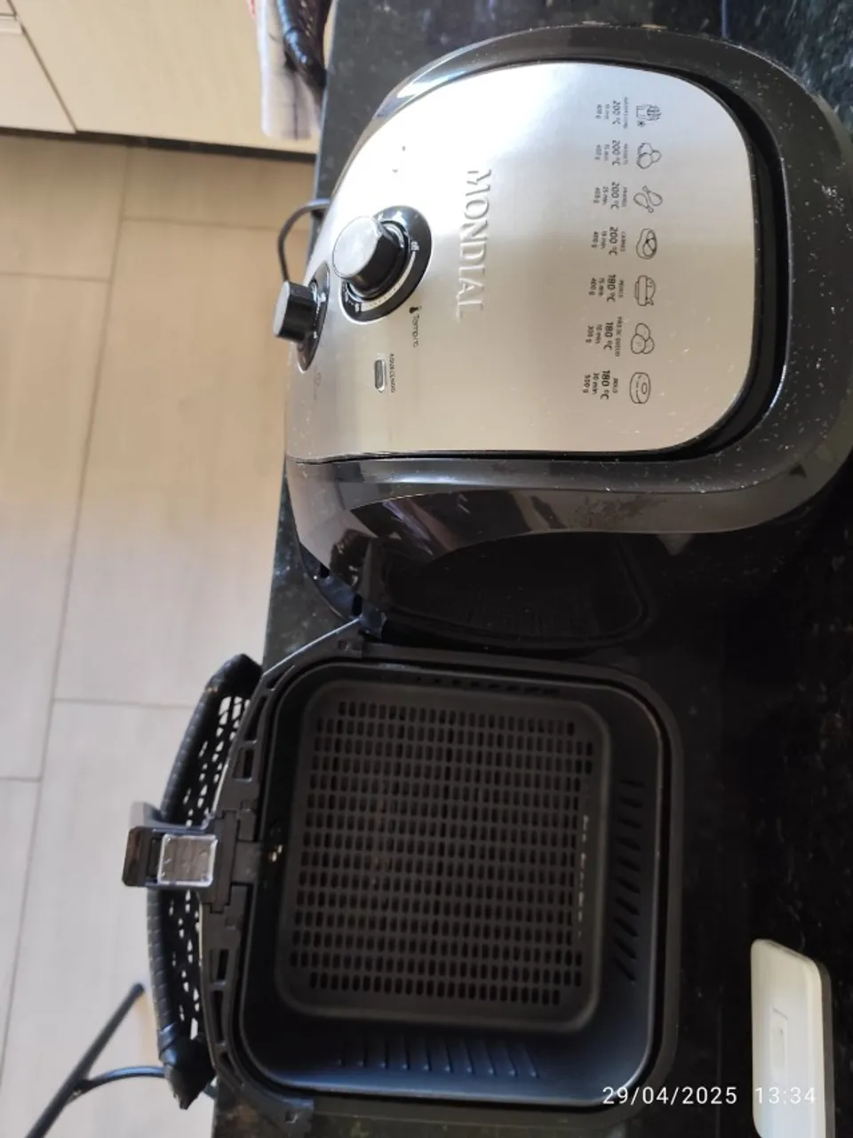 Air Fryer Mondial 6 lts