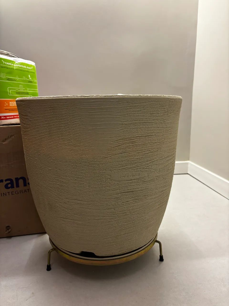 Vaso de planta grande (com ou sem terra) 