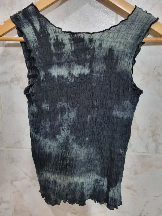 Blusa Tie Dye Cinza e Preta - Foto 2