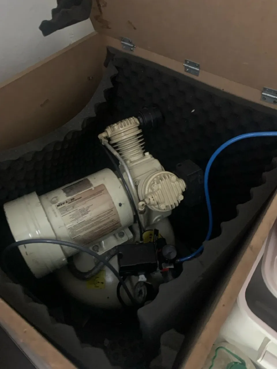 Compressor odontológico