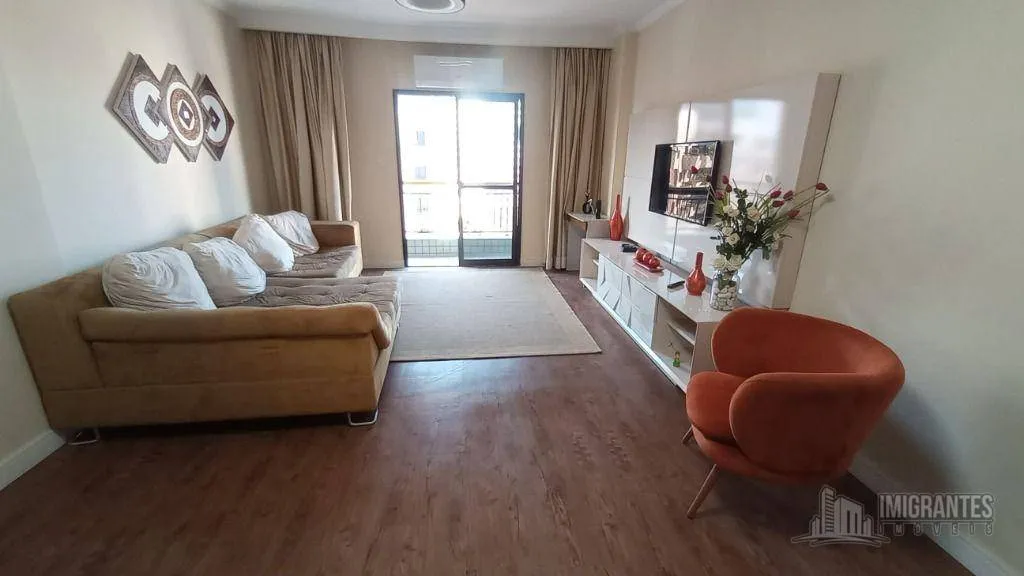 Apartamento à venda no Canto do Forte, em Praia Grande SP
