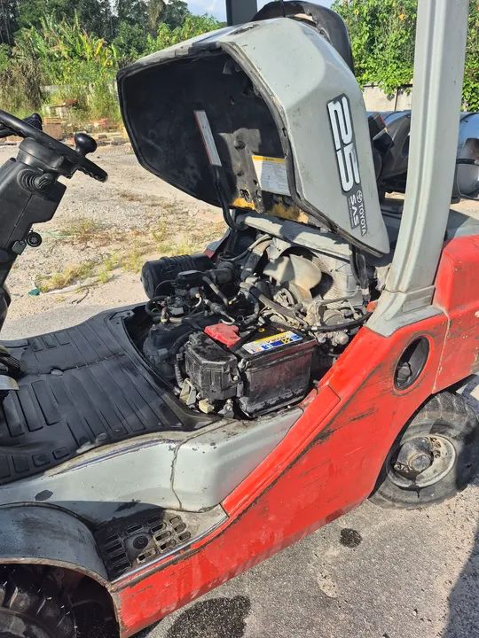 Empilhadeira Toyota 8FG25  - Foto 6