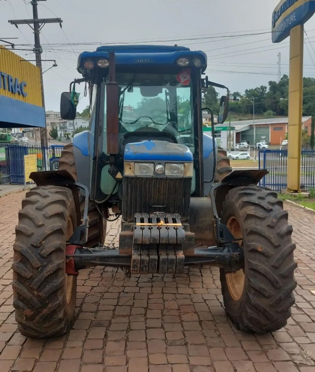 TRATOR NEW HOLLAND, MODELO 7630, ANO 2009