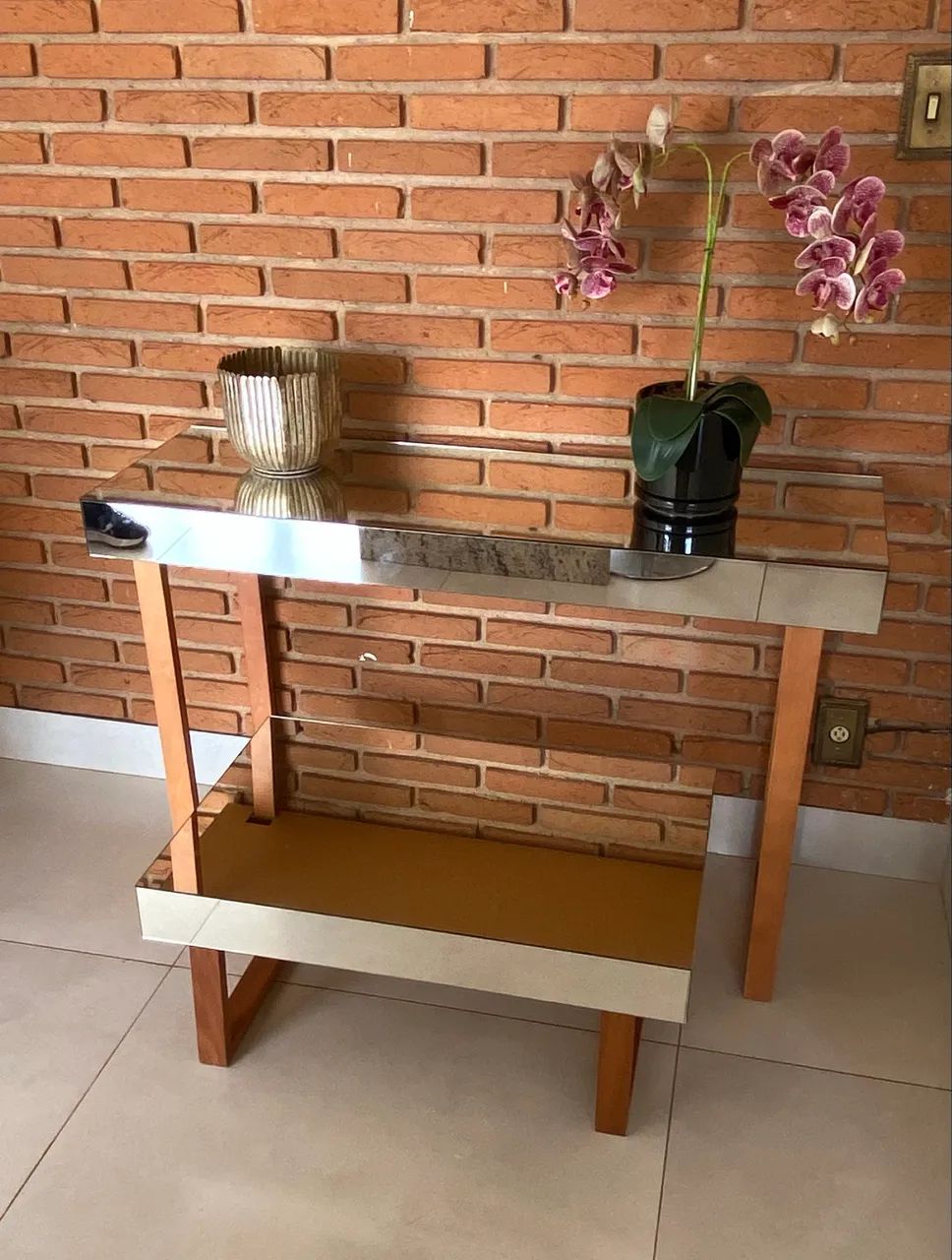 VENDO Aparador com mesa de apoio 64330588865410124