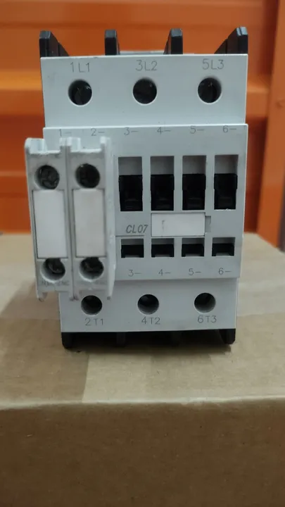 Contator 3 polos Weg CL07
