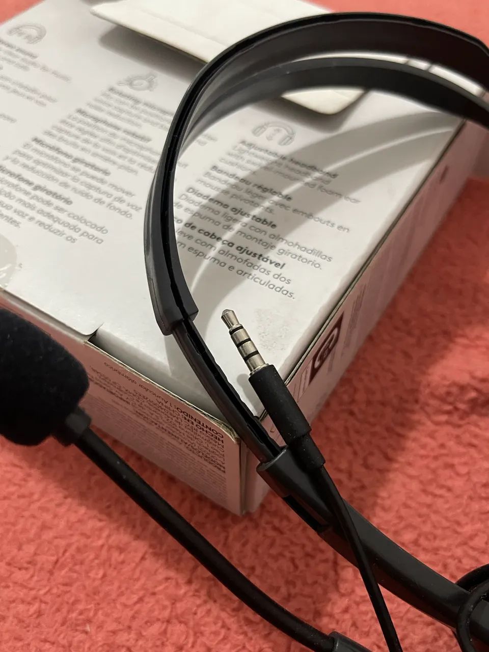 Fone de ouvido com microfone Logitech H111 - Foto 2
