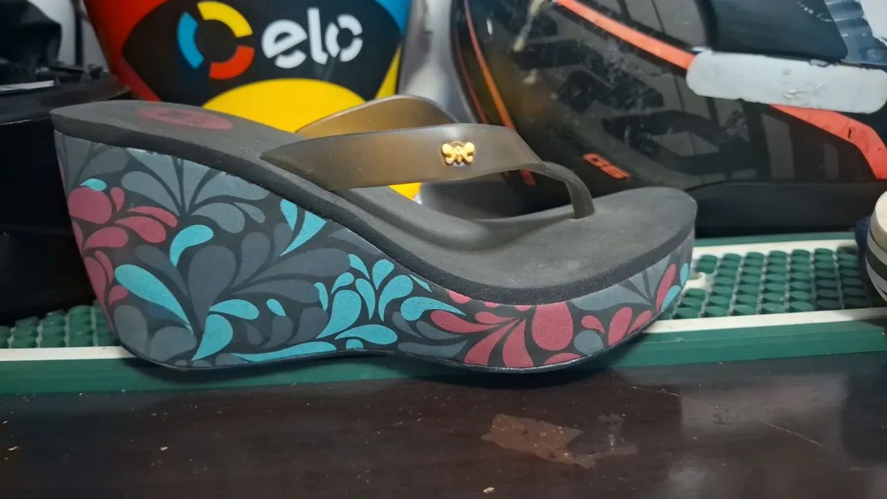 Sandália ?  - Foto 3