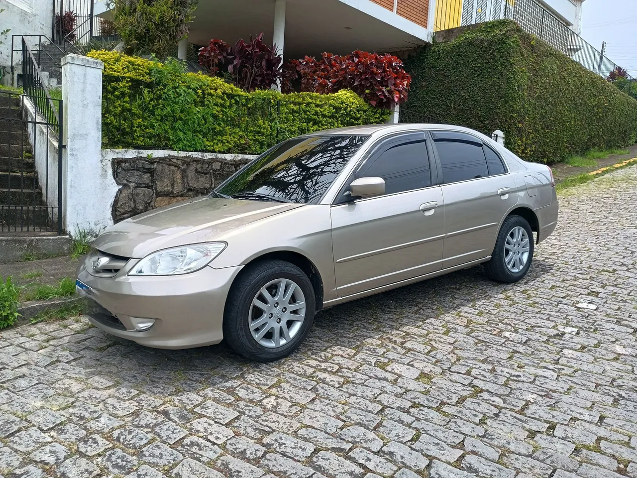HONDA CIVIC a gasolina 2006 Usados e Novos