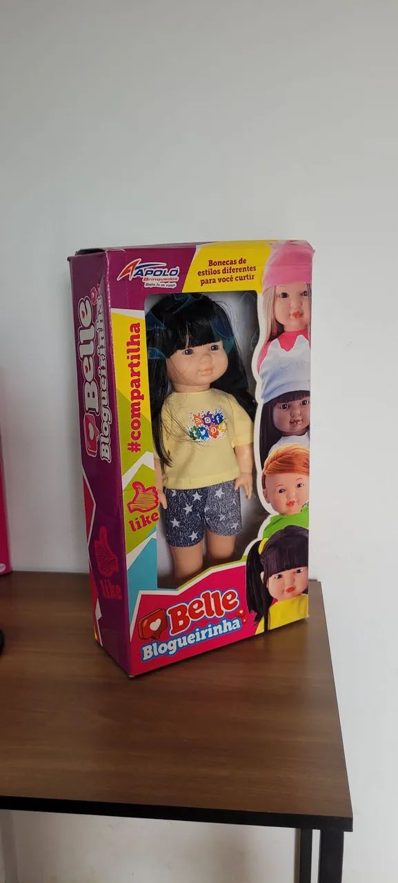 Boneca Belle blogueirinha Morena asiatica Apollo brinquedos rara - Foto 3