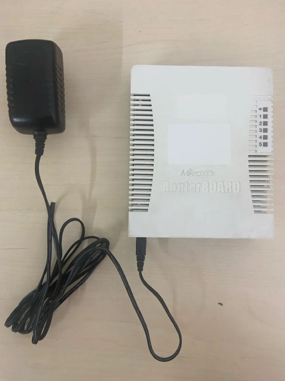 Mikrotik RB951G-2HnD64263931794177120