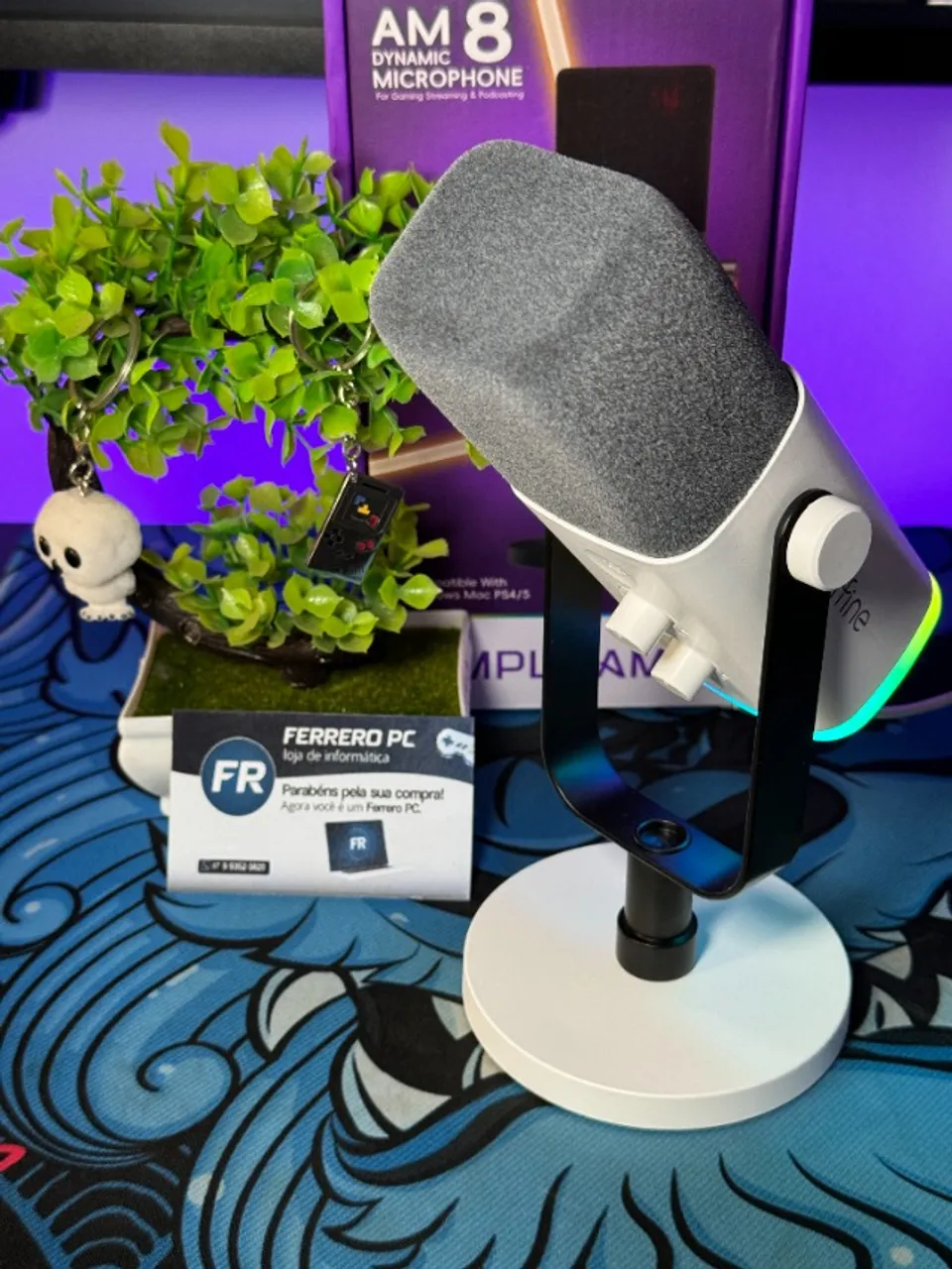 Fifine AM8 Microfone Dinâmico Cardioide RGB - Preto