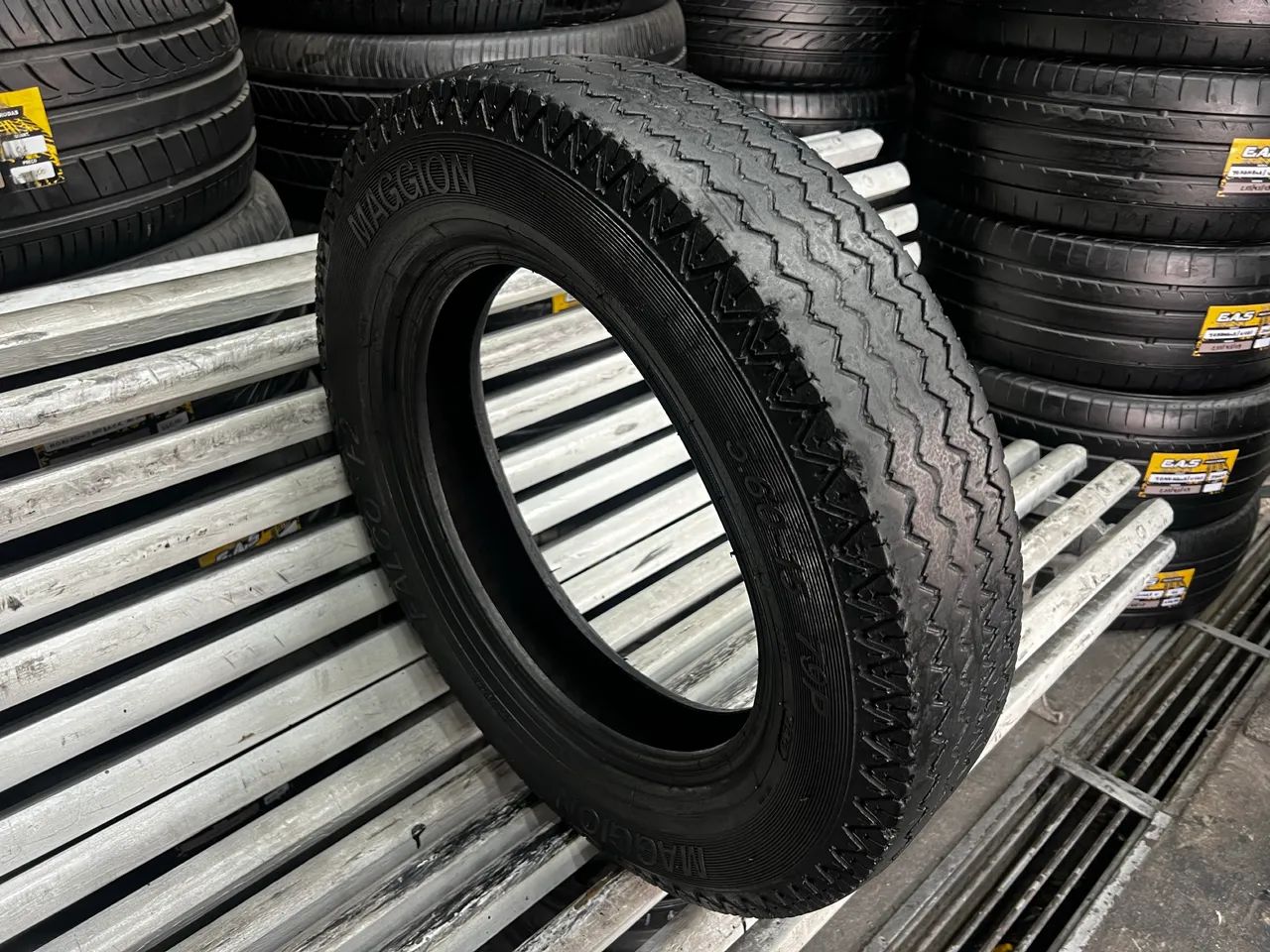 Pneu 5.60-15 Maggion Falco F2 (Fusca) / Pneu 5.60R15 - Peças para