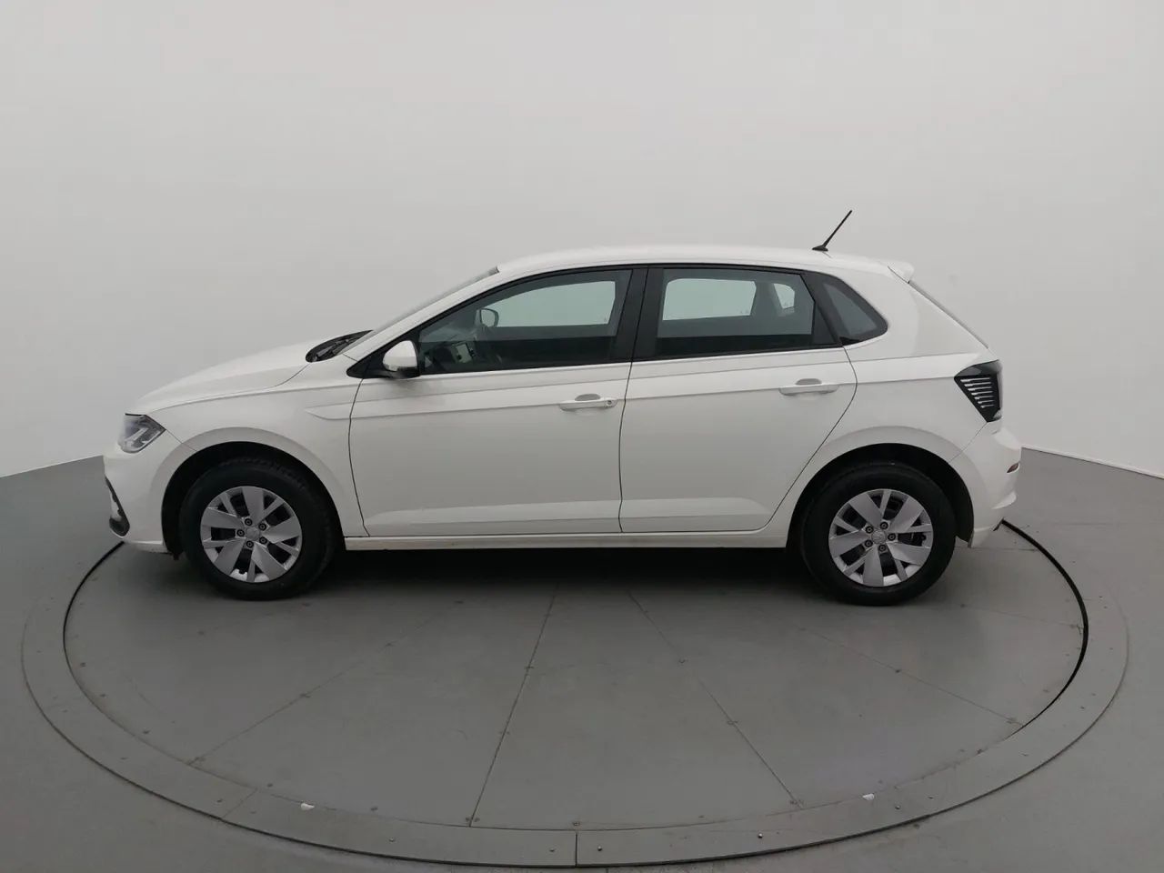 Volkswagen Polo 2024 1.0 mpi manual - Foto 2