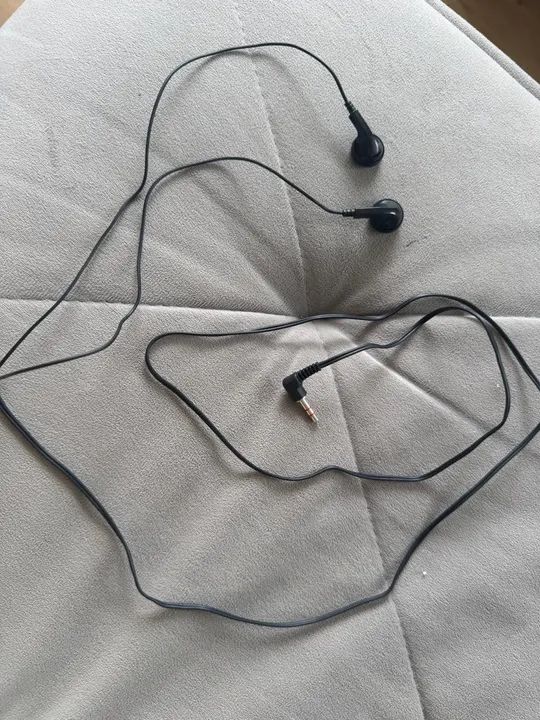 Fone de Ouvido com com Plug P2 para Celular - Foto 2