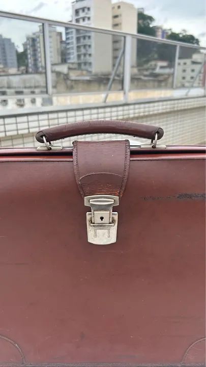 Maleta de Couro Vintage - Foto 2