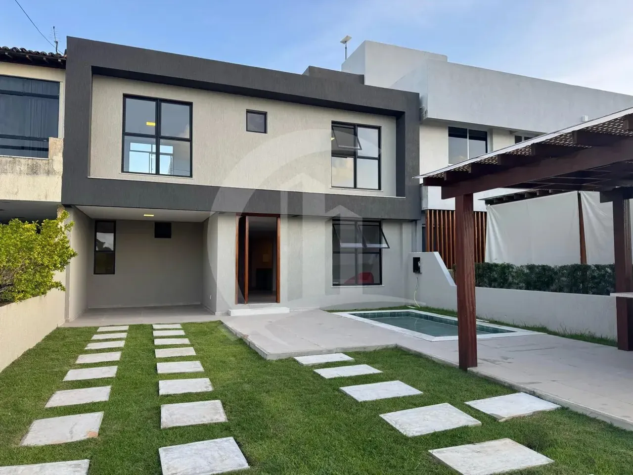 Casa à Venda no Condomínio Le Soleil