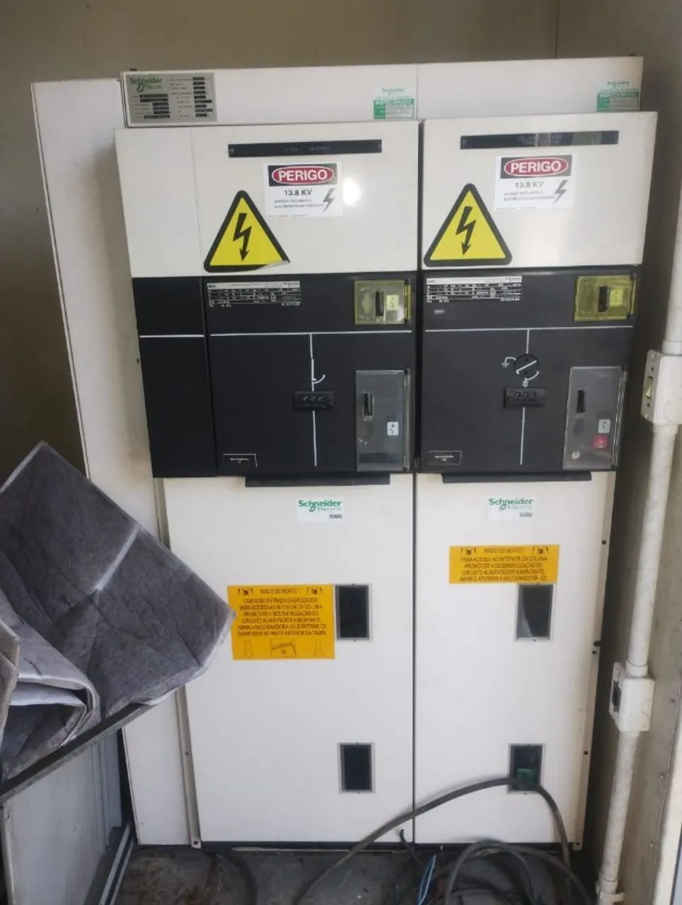 Subestação / Módulo Elétrico Schneider Electric - E-House 13,8 kV / 1000 kVA em Container - Foto 3
