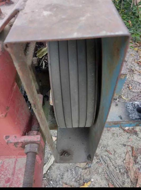 Vende-se ensiladeira nogueira ano 2007 - Foto 4