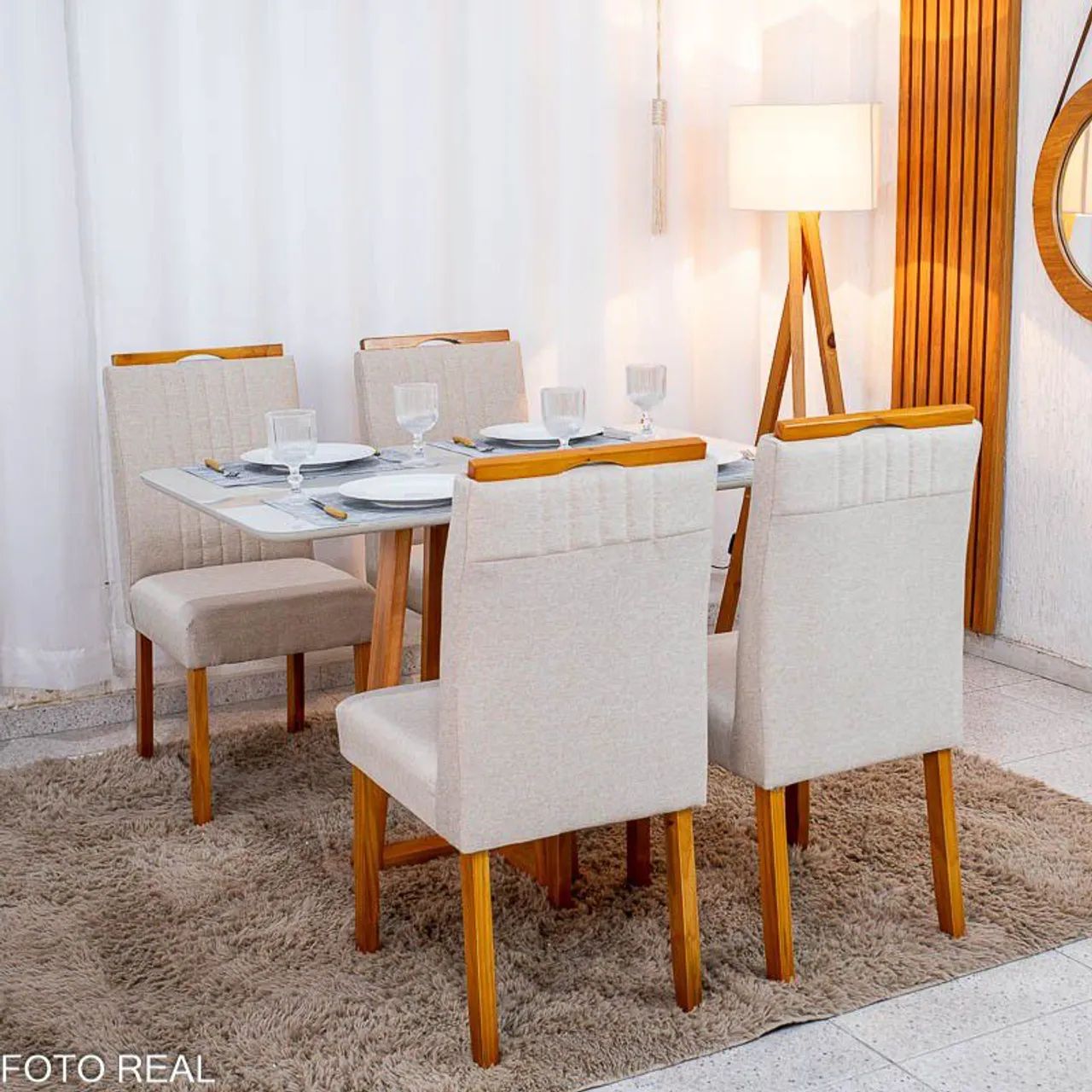 MESA DE JANDAR SUPER DESIGN COM CADEIRAS EM MADEIRA MACIÇA E BASE SURPREENDA-SE!!RF - Foto 5