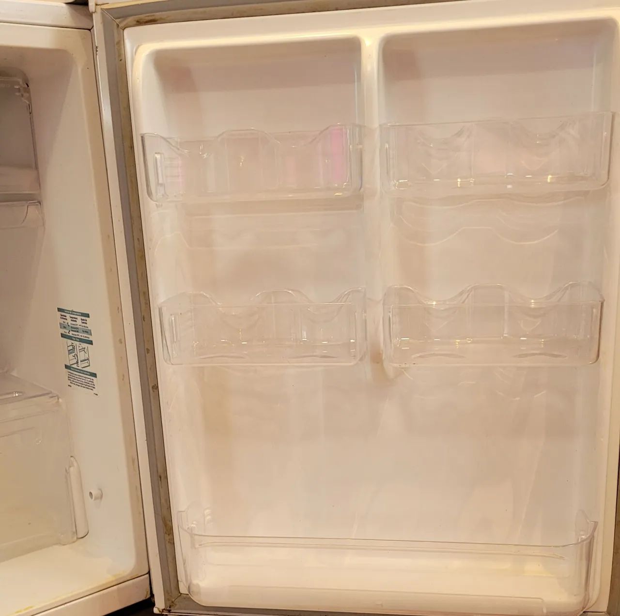 Frigobar Electrolux 80L - Foto 4