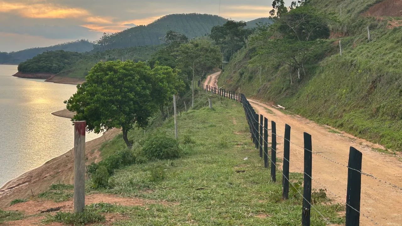 Fazenda Frente da Represa de Paraibuna. - Foto 9
